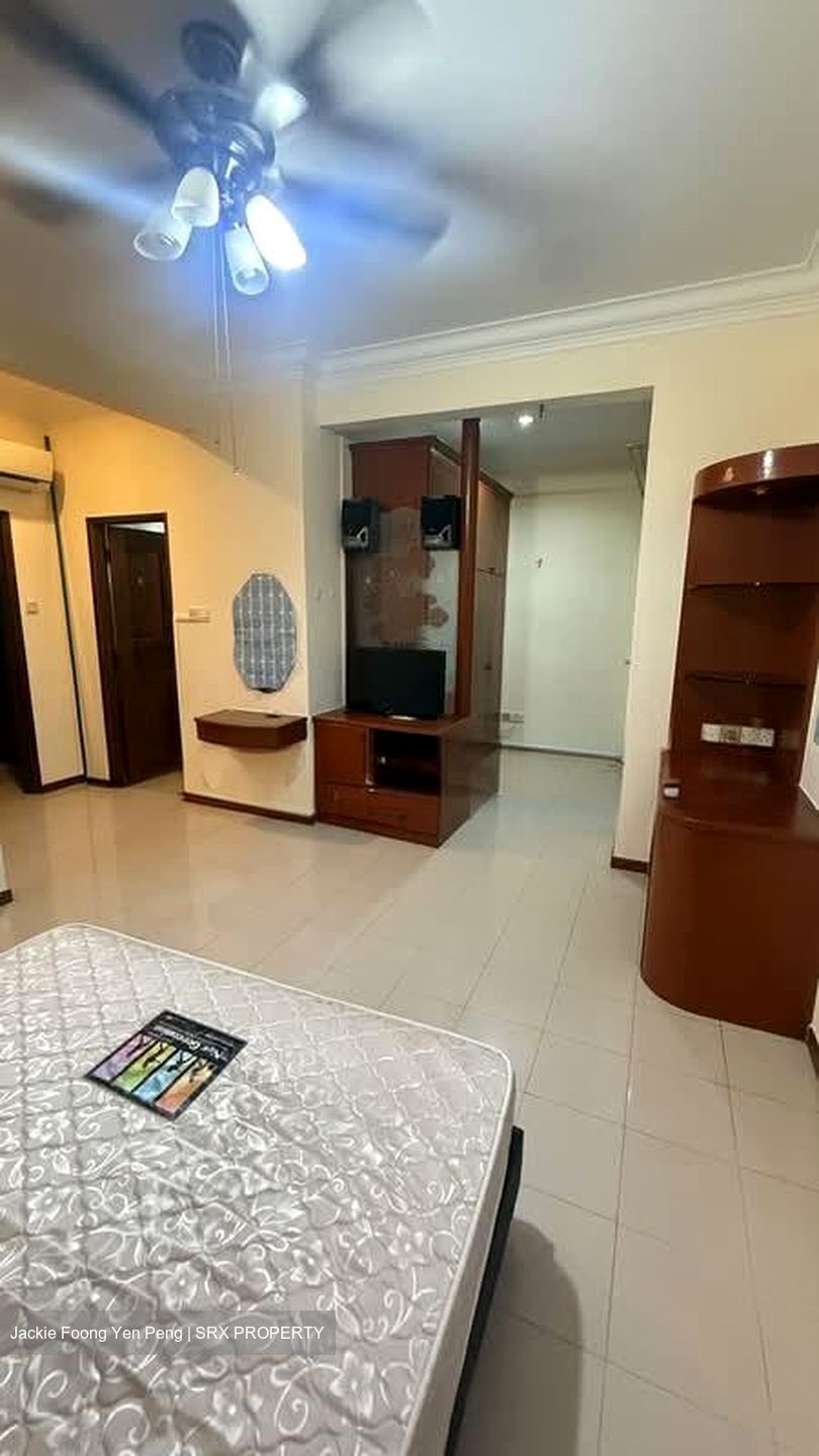Everitt Road (D15), Terrace #591012061